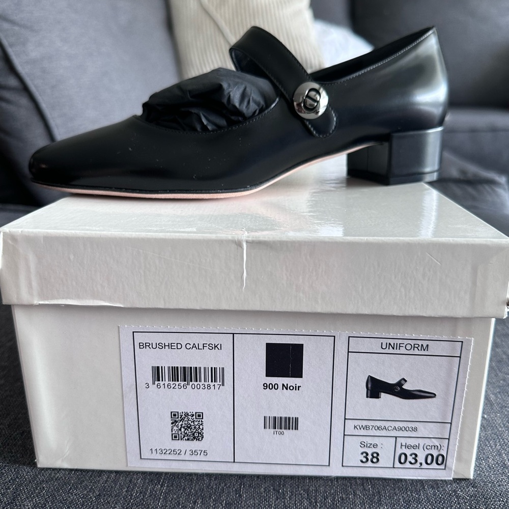 NEW Dior Mary Janes SZ 38